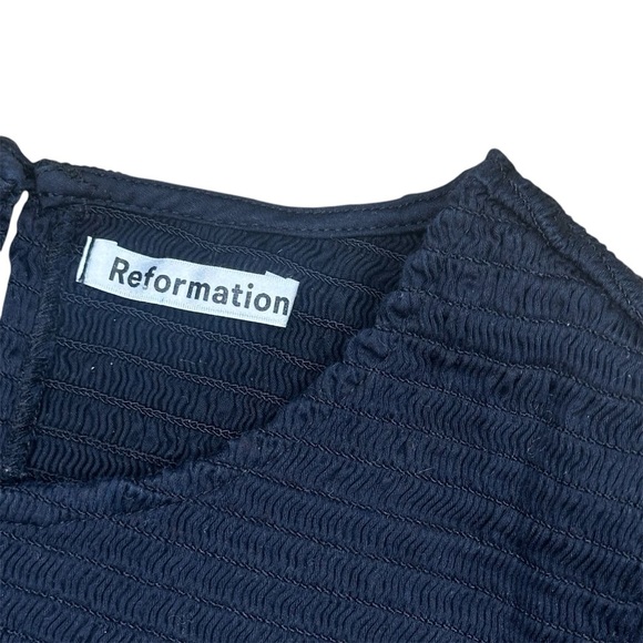 Reformation Top puff sleeve smocked zip back medium - Picture 4 of 5
